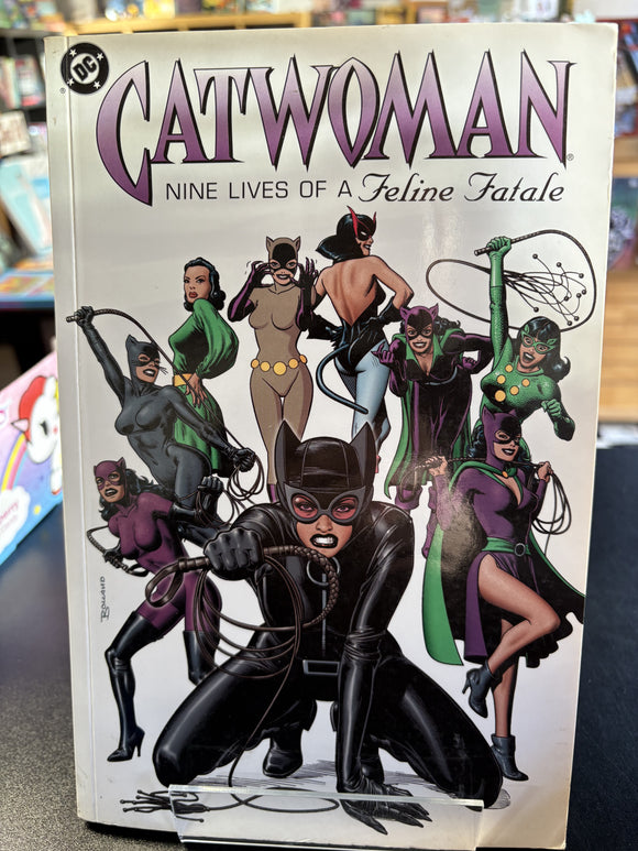 (OOP) Catwoman Nine Lives of a Feline Fatale